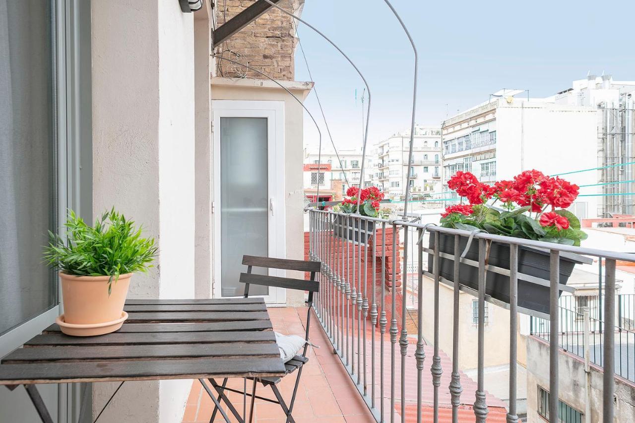 My Space Barcelona - Newly Renovated Apartment In Gracia For Families And Executives Bagian luar foto